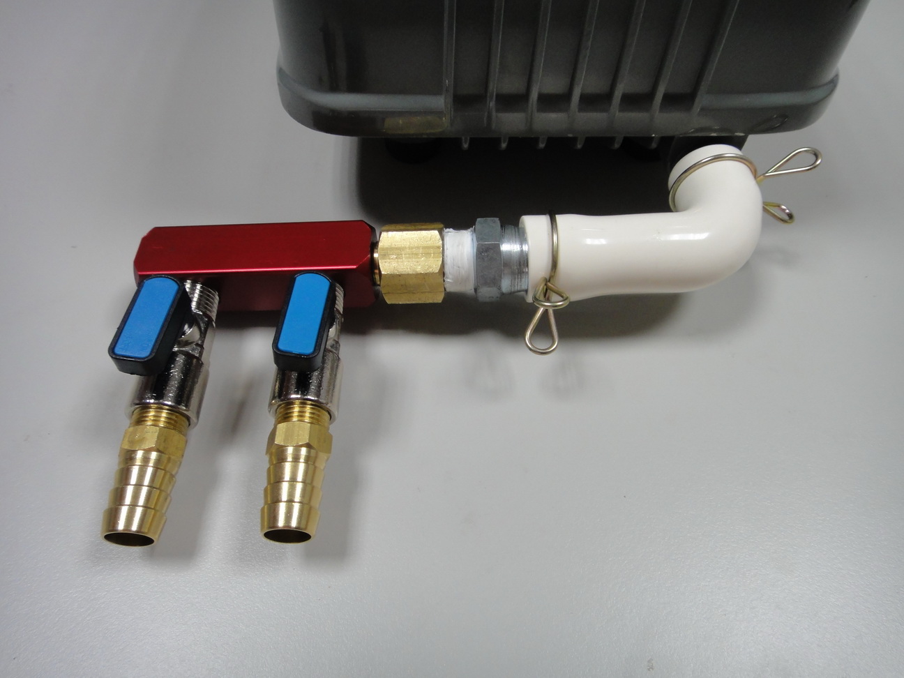 Aquarium Air Manifolds